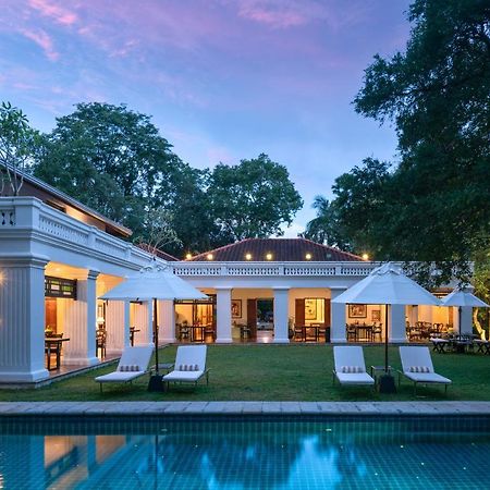 Taru Villas Канди Экстерьер фото