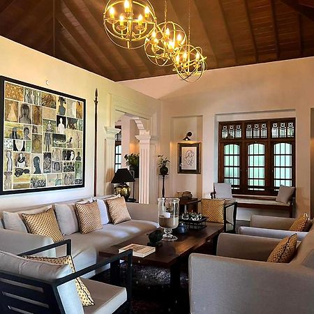 Taru Villas Канди Экстерьер фото