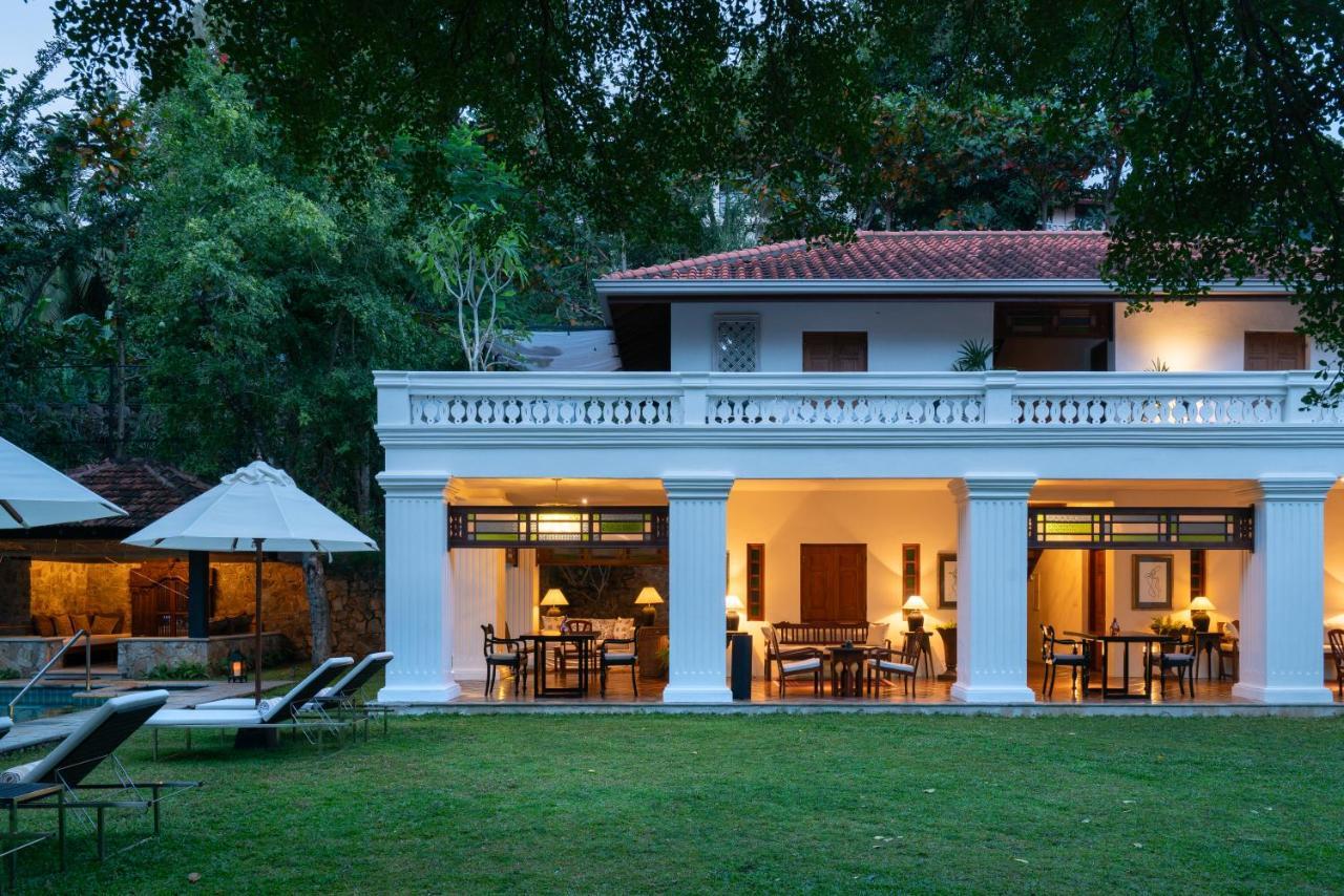 Taru Villas Канди Экстерьер фото