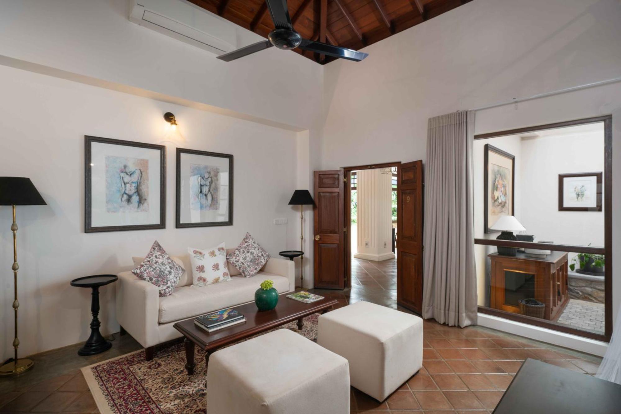 Taru Villas Канди Экстерьер фото